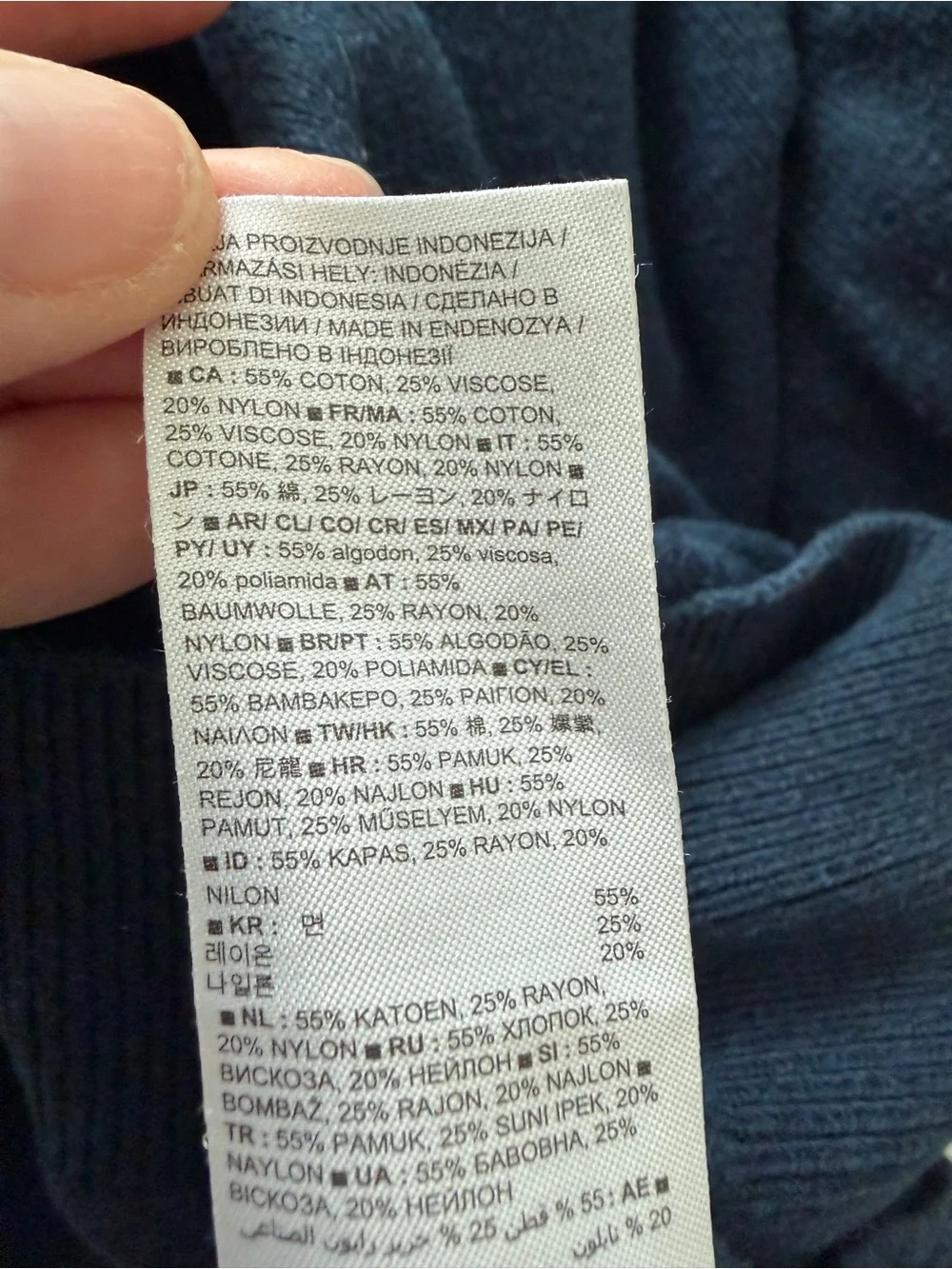 GAP neck sweater